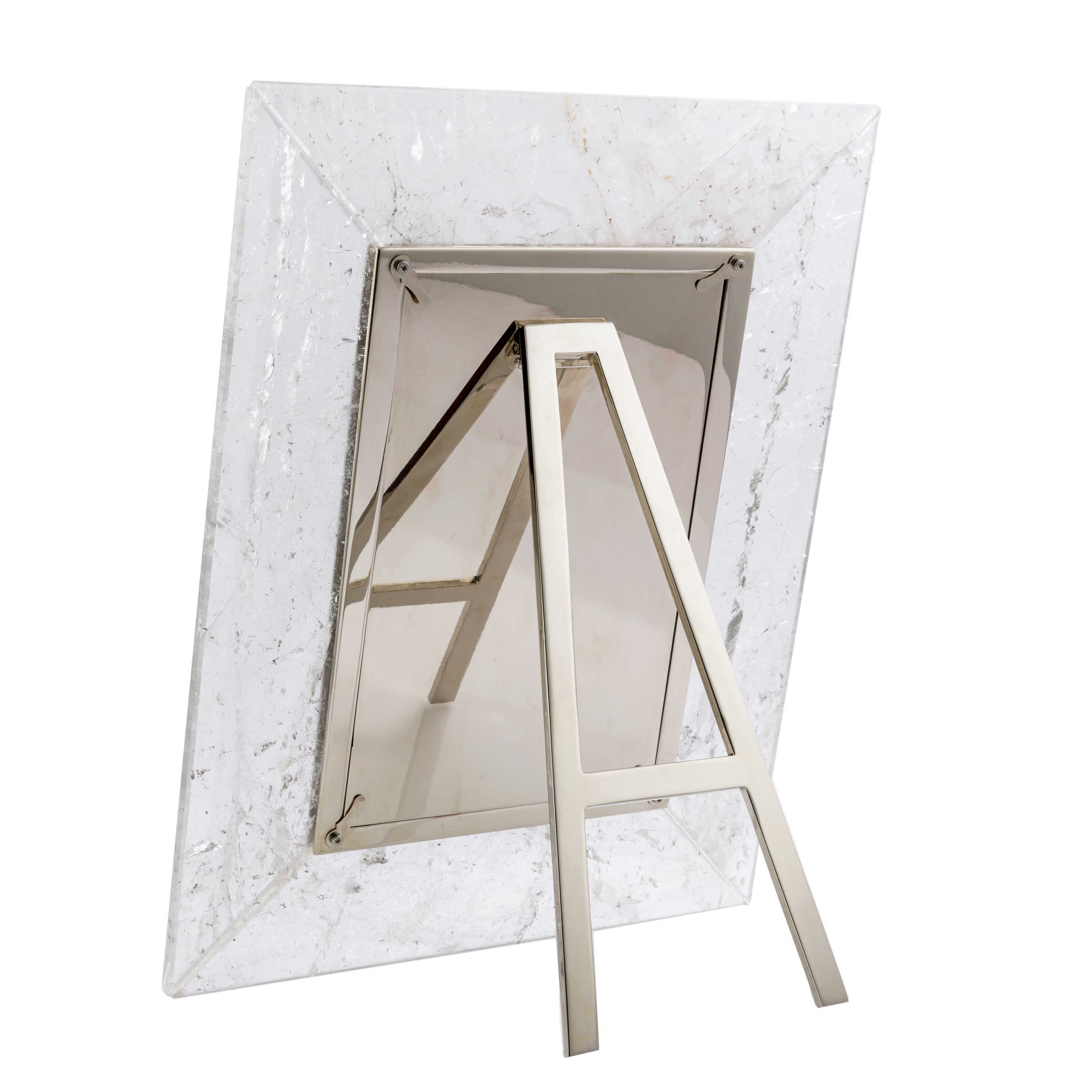 Olimpia Vertical Frame close up