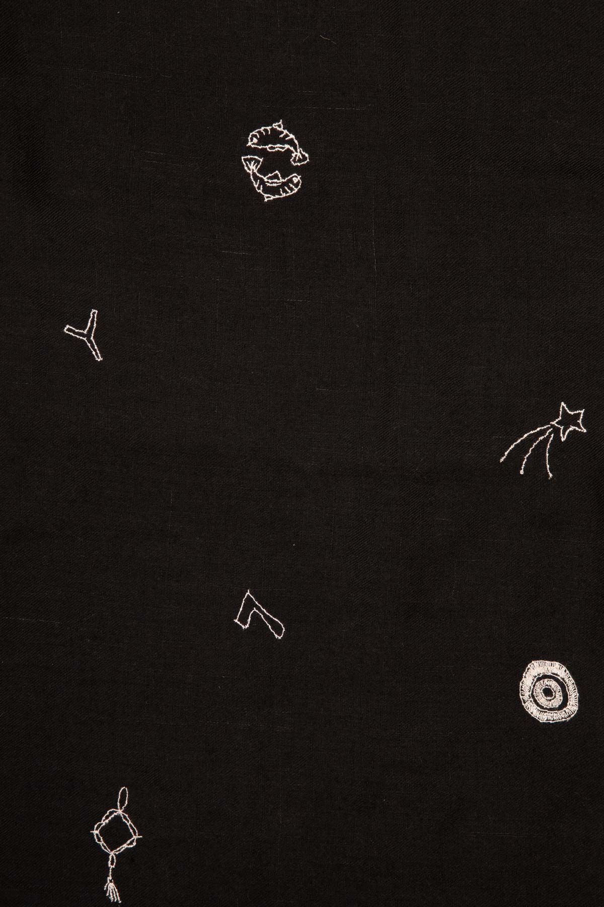 Lucky Strike - White & Black