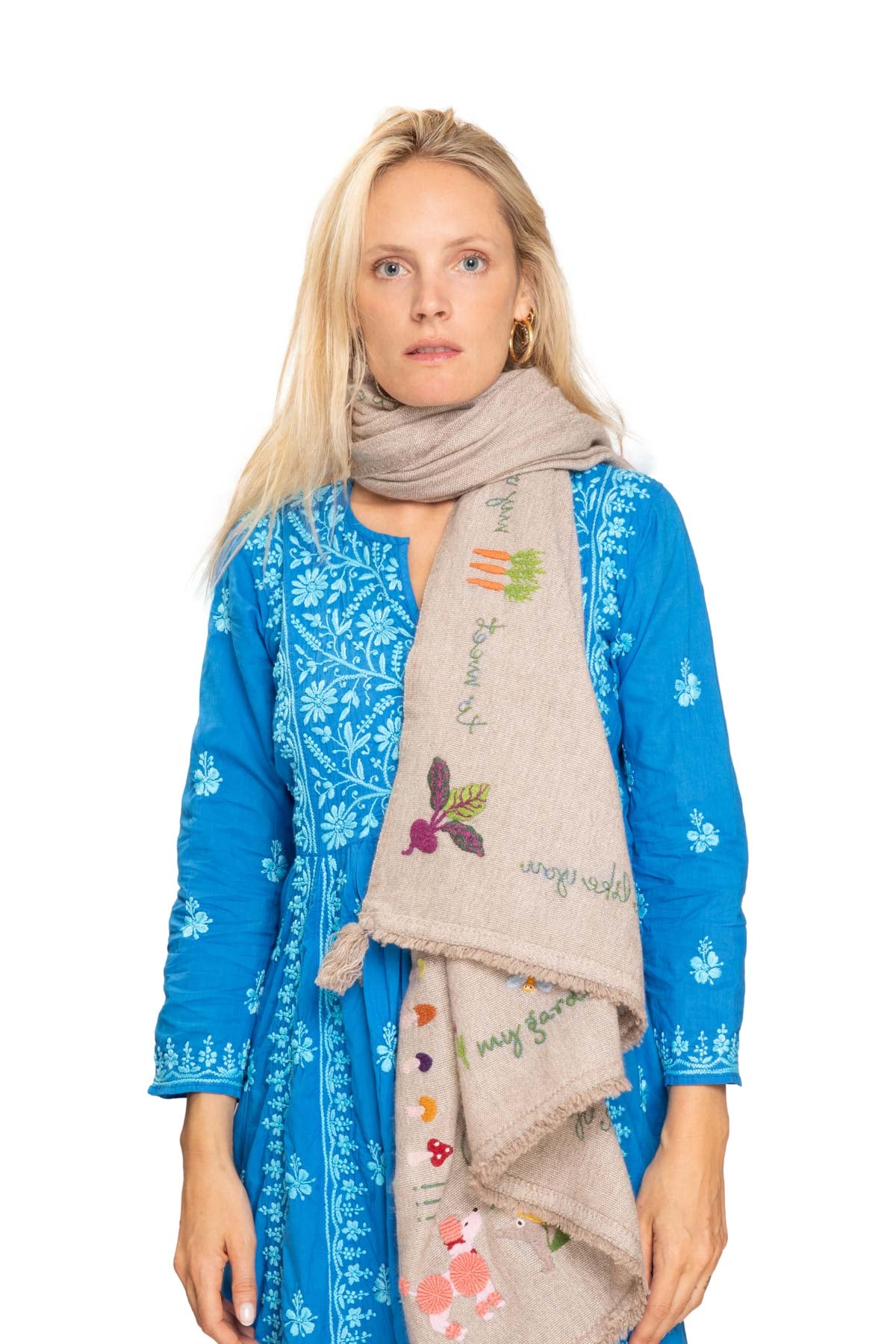 Gardening Shawl - Sand