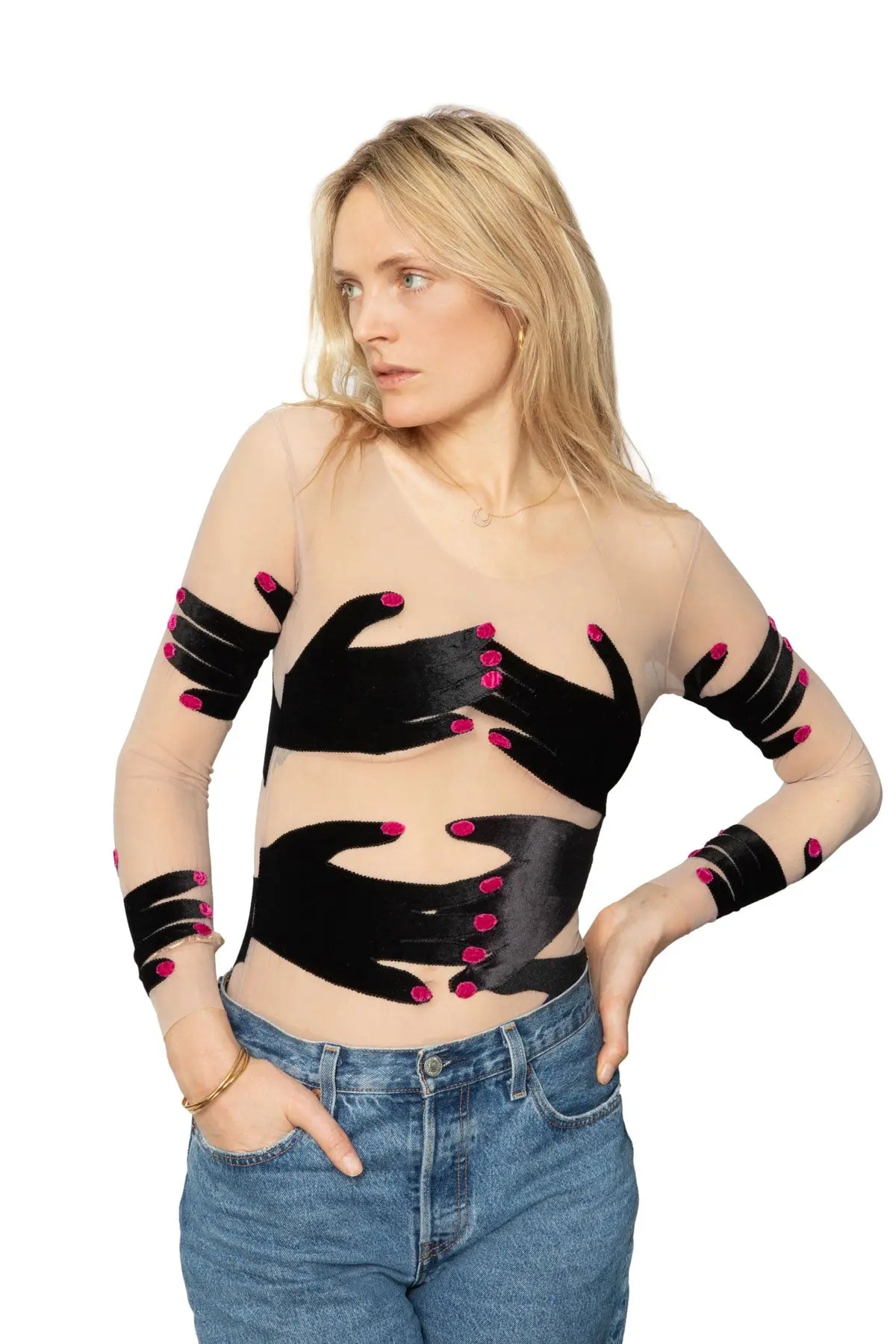 Velvet Body - Black Hands Alexia Hentsch