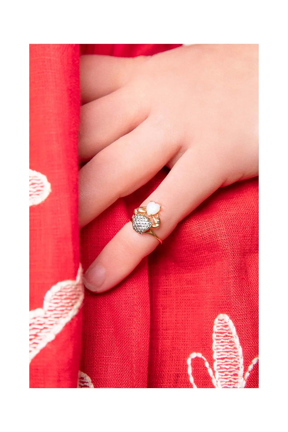 Cosquilleo Ring - Blue Sapphires Daniela Villegas