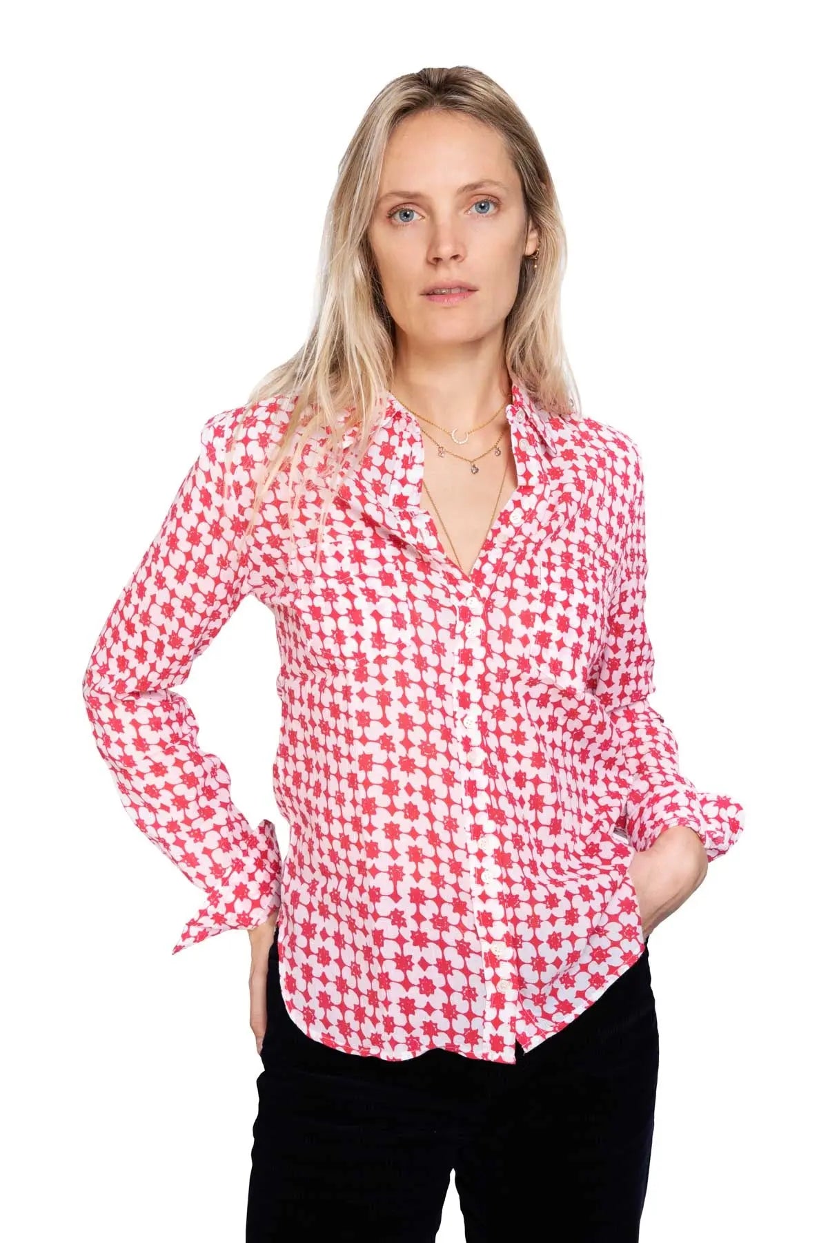 Women's Cotton Shirt - Red Star Debonnaire