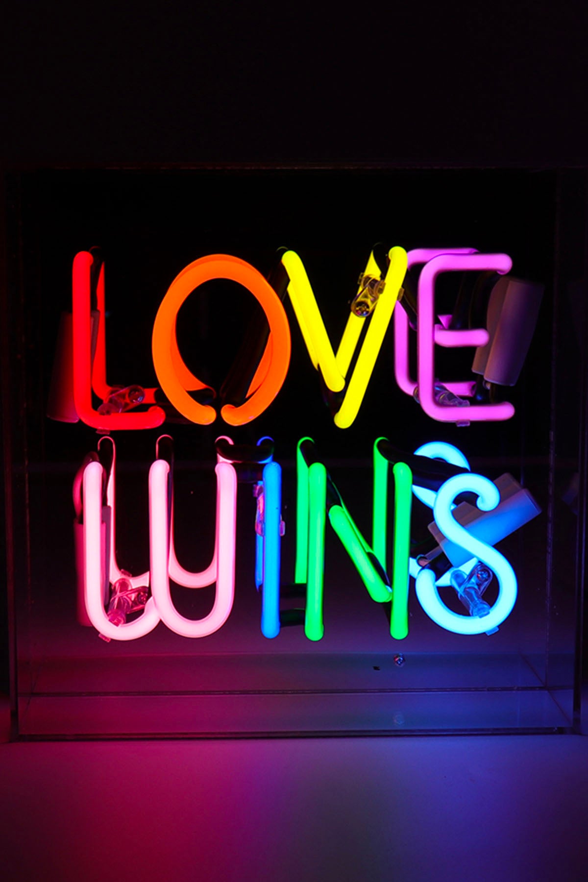 Neon Sign - Love Wins